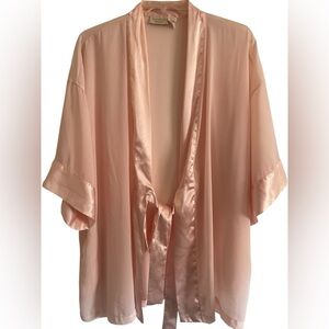 Victoria’s Secret Pink Soft One Size Fits All Robe